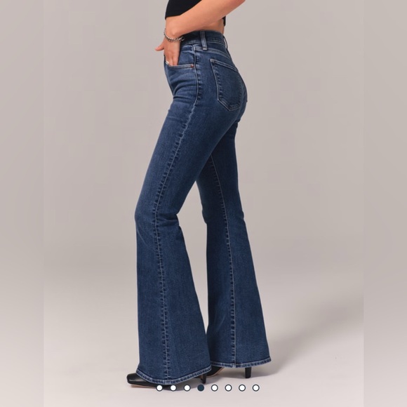Abercrombrie Ultra High Rise Flare Jeans - Picture 2 of 9